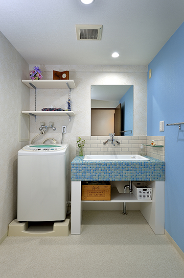 リフォーム後の洗面所写真