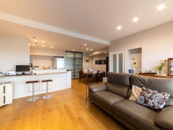 新しい暮らしを彩る　　　　　　　　　　